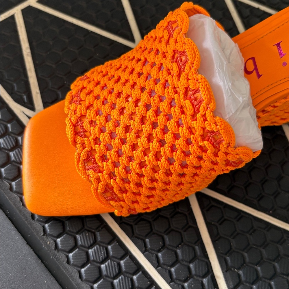 Gianni Bini Orange Knit Slide Heel - Picture 2 of 4
